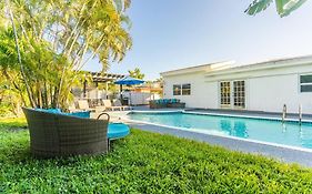 Charming House 3Br House W Heated Pool 15 Mins To Beaches
